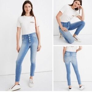 Madewell Roadtripper Jeggings in Berrington Wash: Button-Front Edition‎ 33 P